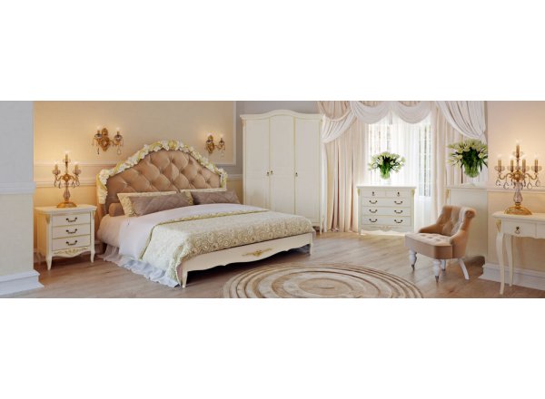 Кровать с мягким изголовьем 180*200