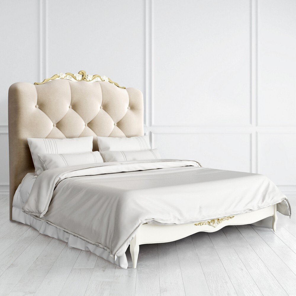 Кровать с мягким изголовьем 160*200
