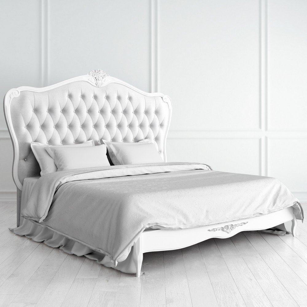 Кровать с мягким изголовьем 180*200