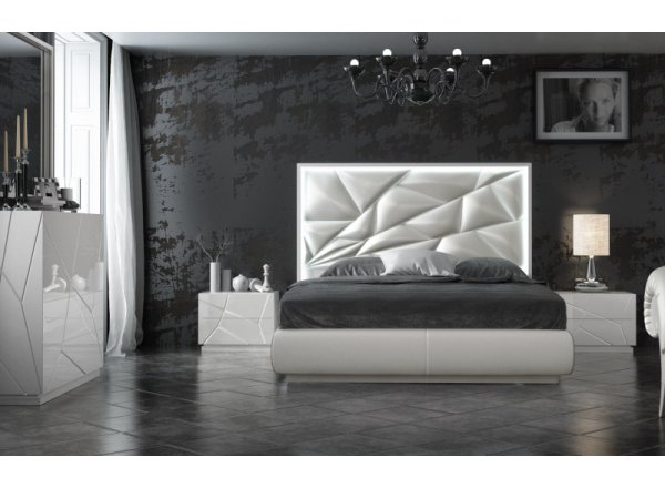 Кровать FRANCO KIU 1243 (180 х200) белый с LED подсветкой изголовья
