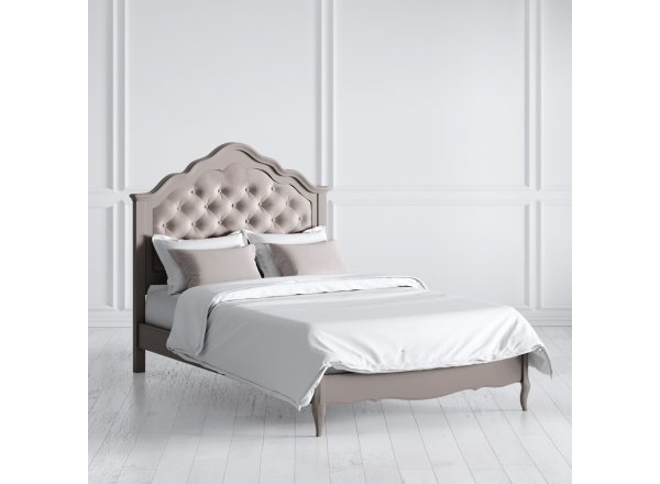 Кровать с мягким изголовьем 120*200