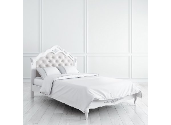 Кровать с мягким изголовьем 120*200