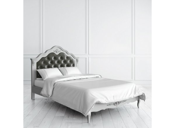 Кровать с мягким изголовьем 120*200