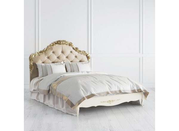 Кровать с мягким изголовьем 140*200
