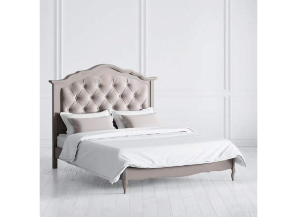 Кровать с мягким изголовьем 160*200
