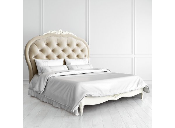 Кровать с мягким изголовьем 160*200