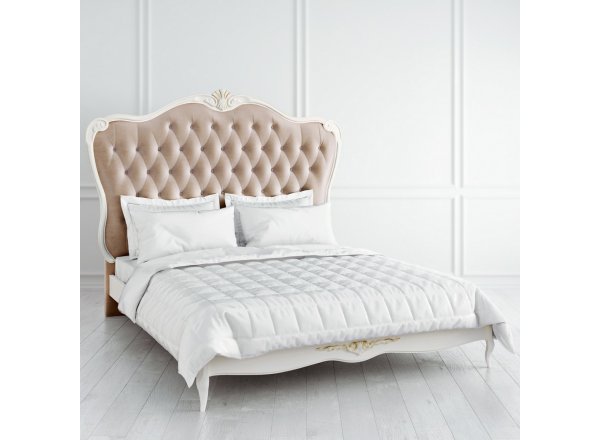 Кровать с мягким изголовьем 160*200