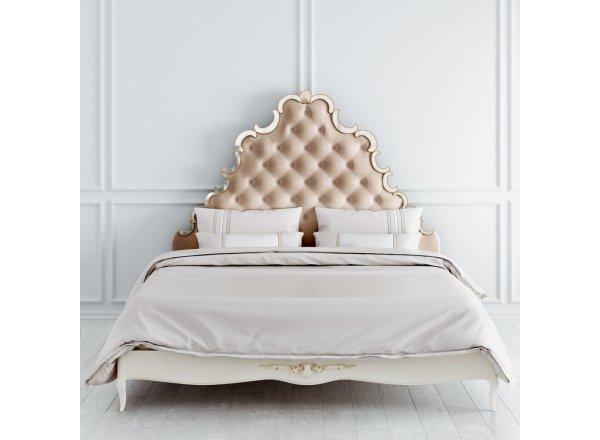 Кровать с мягким изголовьем 180*200