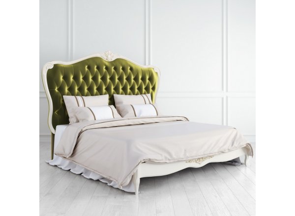 Кровать с мягким изголовьем 180*200