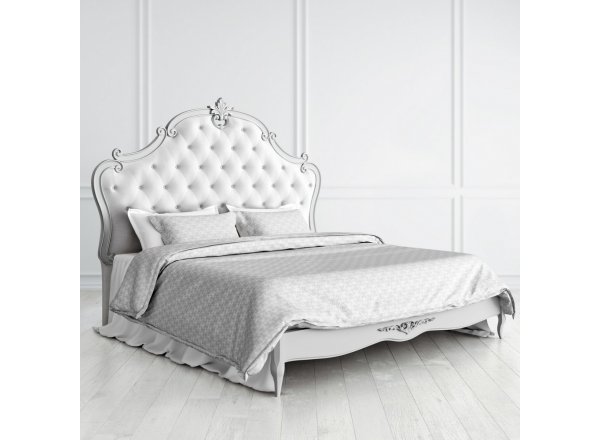 Кровать с мягким изголовьем 180*200