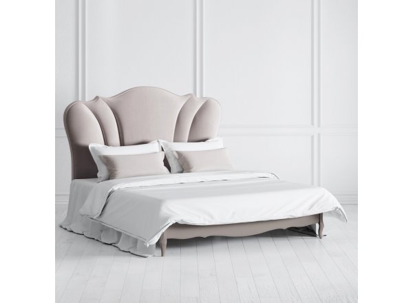 Кровать с мягким изголовьем 180*200